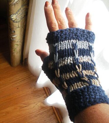 Corinna Cowl & Mitts