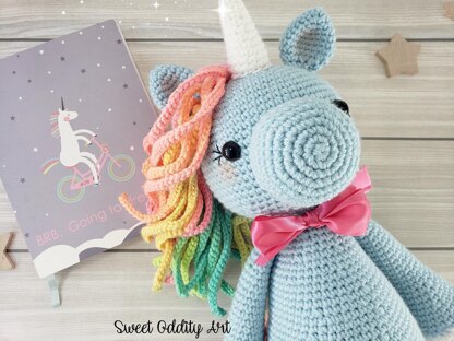 Holly the Unicorn