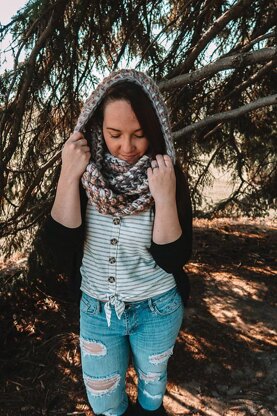 Moonstone Cowl