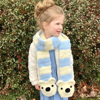 Polar Bear Pocket Scarf