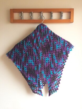 Caught By The Sea Shawl