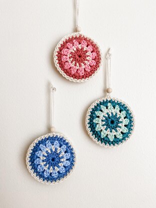 Noel Ornaments Crochet Pattern