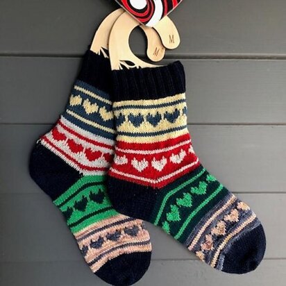 Opposites Attract Socks - knitting pattern