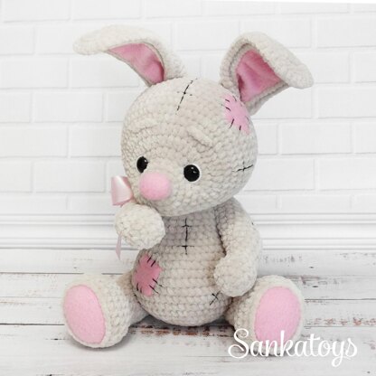 Plush bunny Teddy