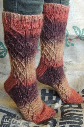 Argyle Trellis Wooly Socks