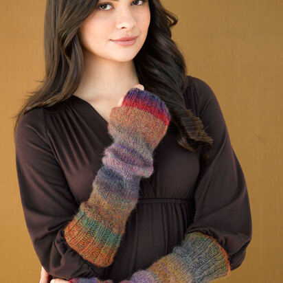 Dolce Fingerless Gloves in Lion Brand Amazing - 90612AD