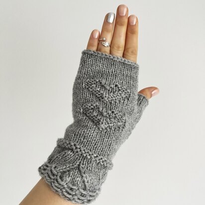 Gray Romance - knitting pattern