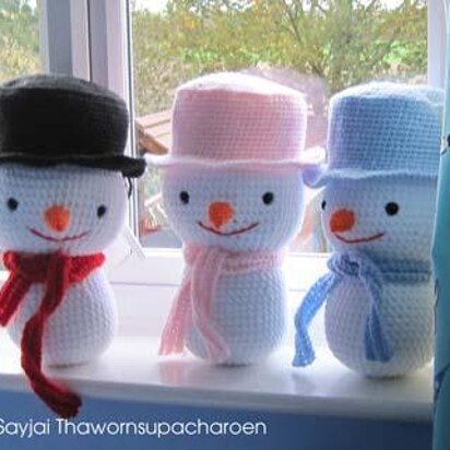 Large snowman Amigurumi Crochet Pattern