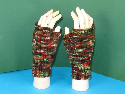 Chunky Self Striping Fingerless Gloves