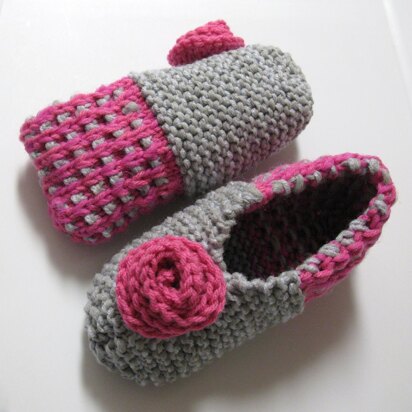 Pin Check Stitch Slippers