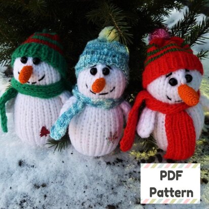 Small knit snowman - knitting pattern