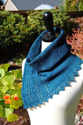 Lineau Cowl