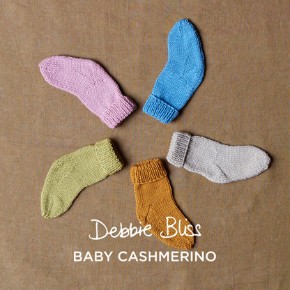 Super Simple Baby Socks - Free Knitting Pattern in Debbie Bliss Baby Cashmerino - Downloadable PDF