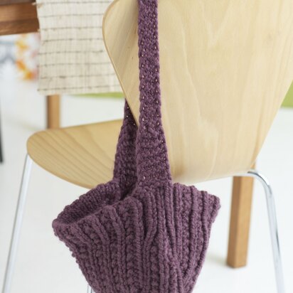 Bucket Shoulder Bag in Lion Brand Wool-Ease Thick & Quick - 70510AD - knitting pattern