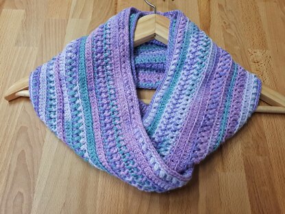 Sea Breeze Infinity Scarf