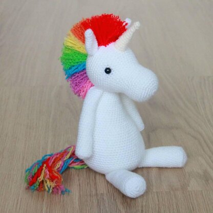 Rainbow Unicorn Crochet Amigurumi Pattern