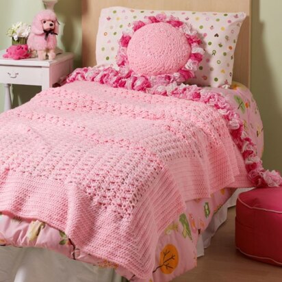 Sweet Ruffles Blanket & Pillow in Red Heart Super Saver Jumbo Solids - LW4116