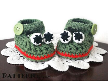 Crazy Eyes Frog Booties