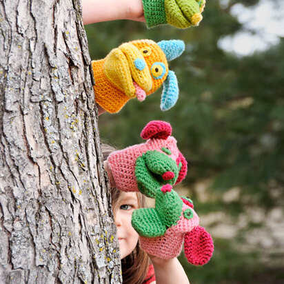 Pack O’ Puppies Mitts in Spud & Chloe Sweater - 9514 (Downloadable PDF)