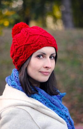 Valerie cable knit pompom hat