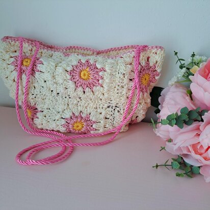 Crochet Flower Granny Bag Pattern