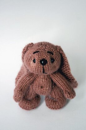 Dusty pink rabbit  (knitted round)