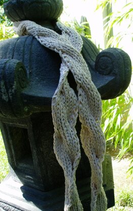 Twist Scarf