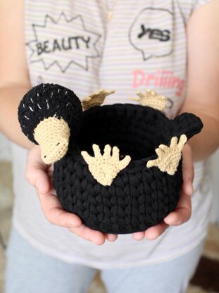 Niffler crochet basket fantastic beasts