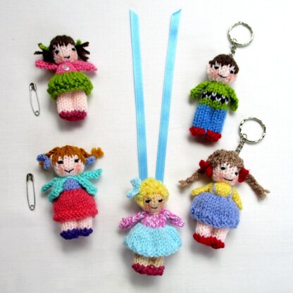 10 Tiny Dolls and Cottage Bag
