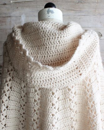 Crochet hooded cape pattern free best sale