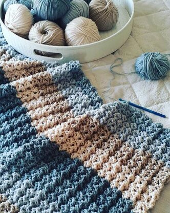 Sand of the Sea Throw