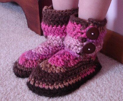 Bulky Button Loop Booties - Toddler Sizes