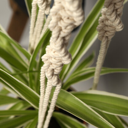 Wool Couture Harmony Plant Hanger Macrame Kit