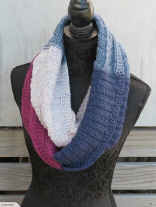 Dawn Breaker Infinity Scarf