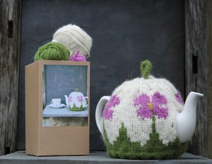 Poppy Tea Cosy