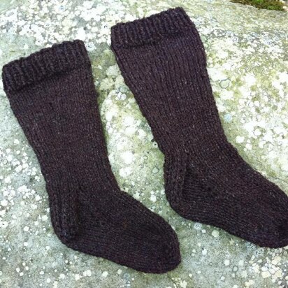 Winslow Toddler Knee Socks - knitting pattern