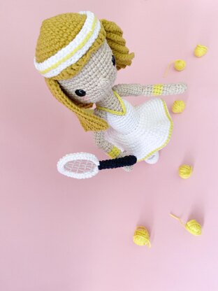 CHRIS THE TENNIS PLAYER - CROCHET AMIGURUMI PATTERN