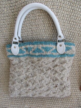 Cable and Triangles Bag