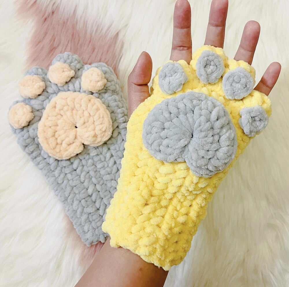 Fingerless paw clearance gloves