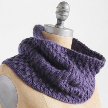 Blue Sky Fibers Pangolin Cowl PDF