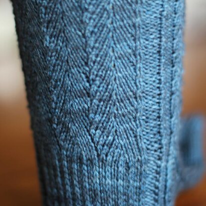 Styles court socks