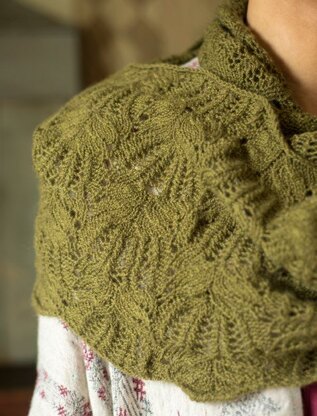 Imbiana Cowl in Berroco Quechua - 389-1 PDF