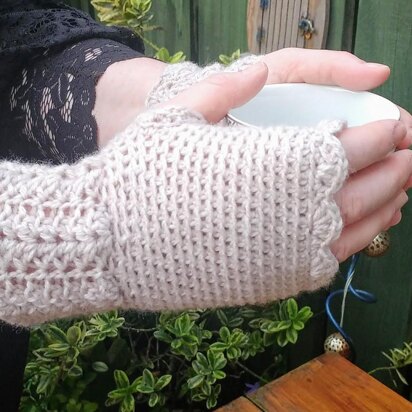 Grace Fingerless Gloves