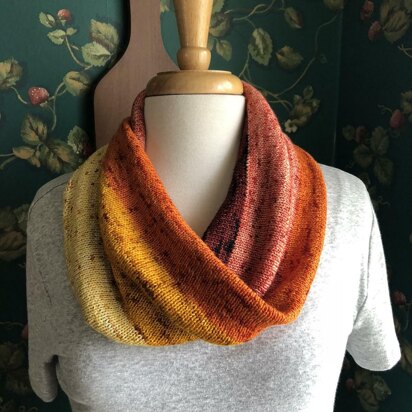 Willow Grove Cowl