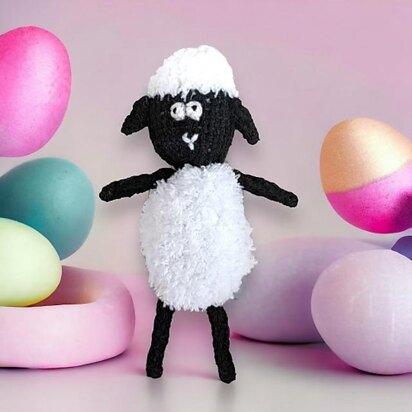 Sheep Lamb Creme Egg Cover - knitting pattern