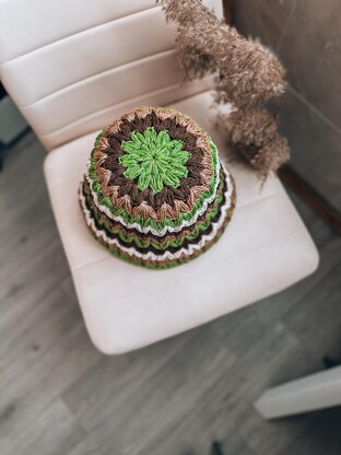 Pistachio hat