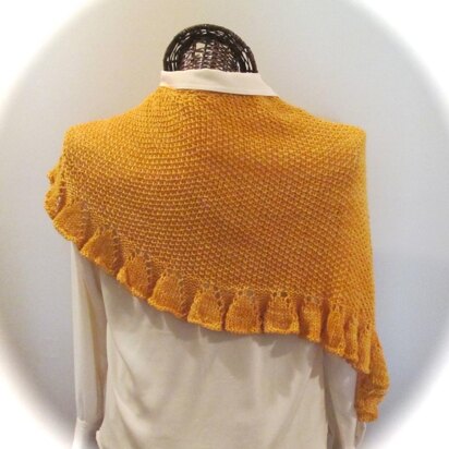 DAFFODILIA A Knitted Scarf