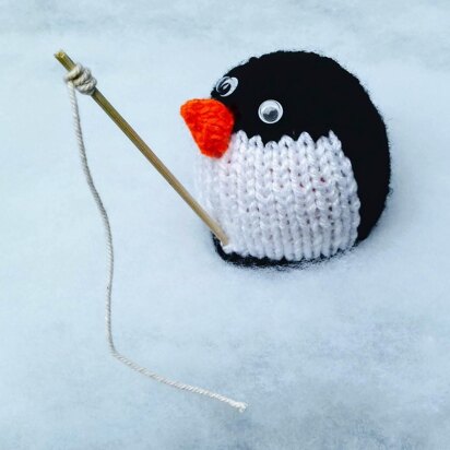 Fishing Penguin - Chocolate Orange Cover - knitting pattern