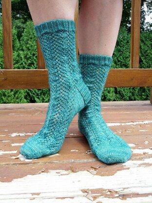 Creeping Kudzu Socks