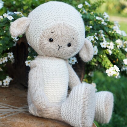 Knitting Milky The Lamb toy